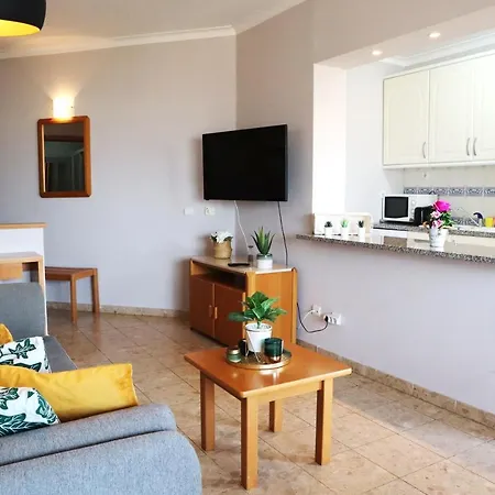 Tiz Apartment *