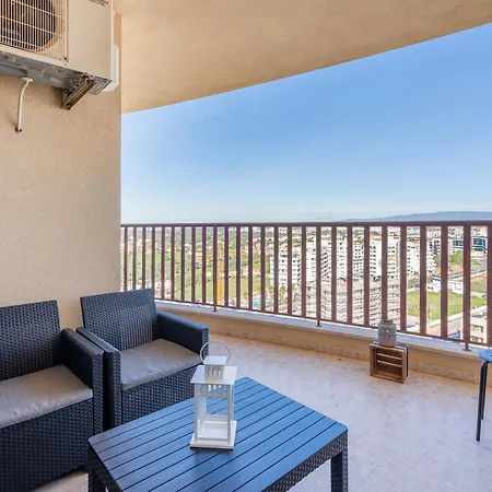 Tiz Apartment *
